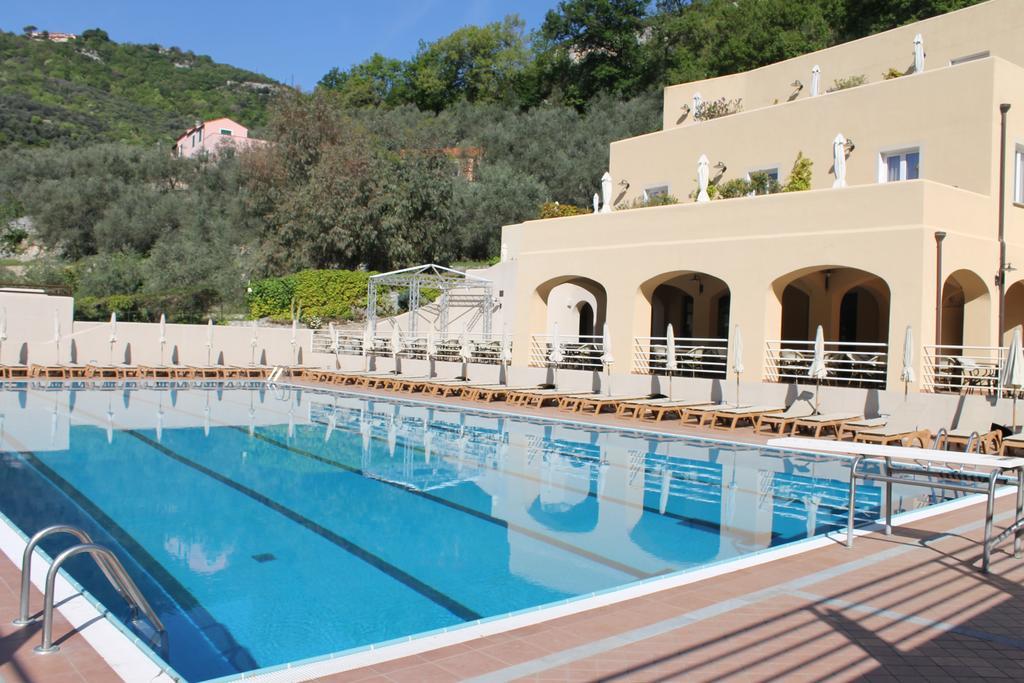 Il Villaggio Di Giuele Finale Ligure Exterior photo