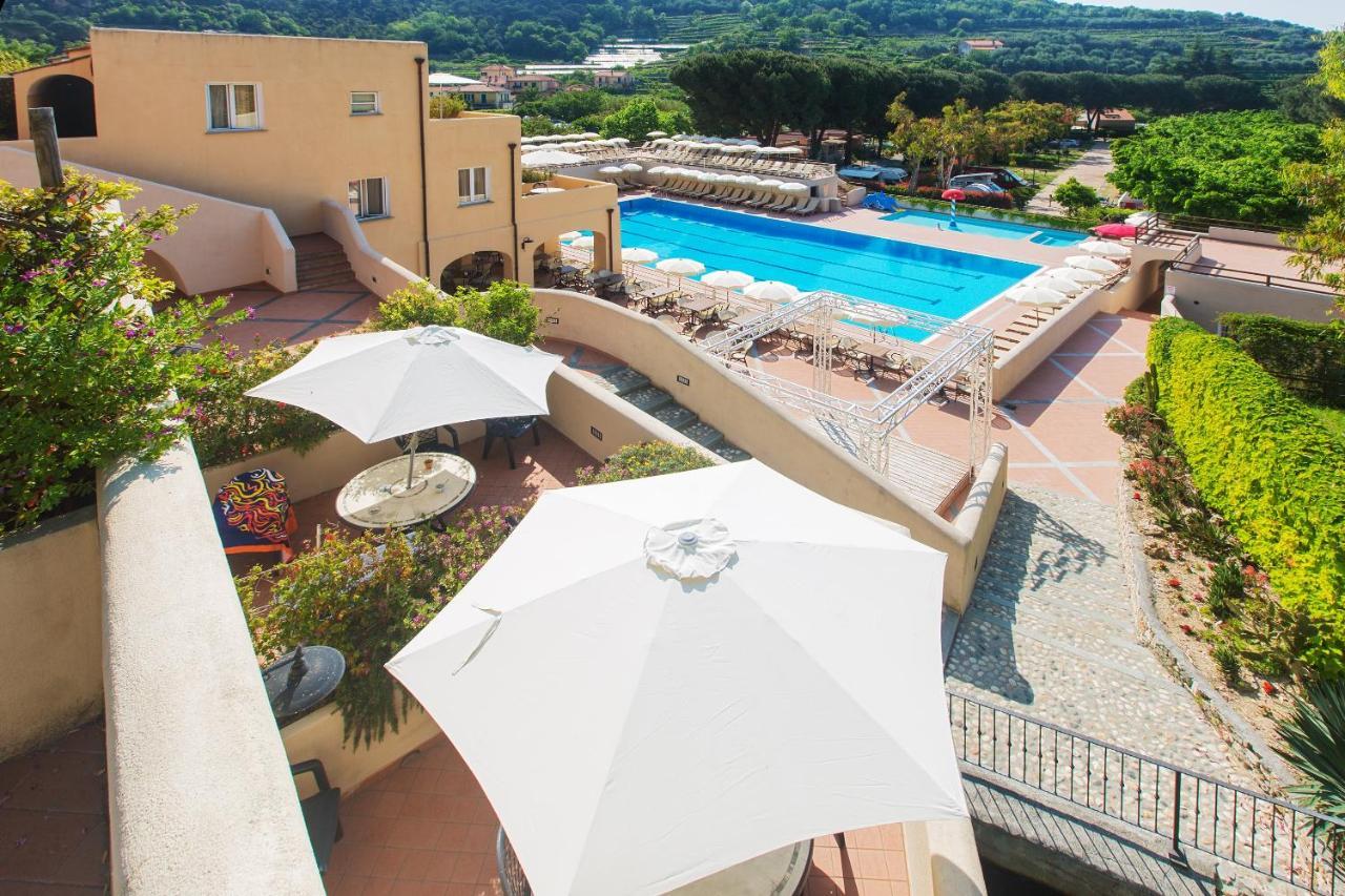 Il Villaggio Di Giuele Finale Ligure Exterior photo
