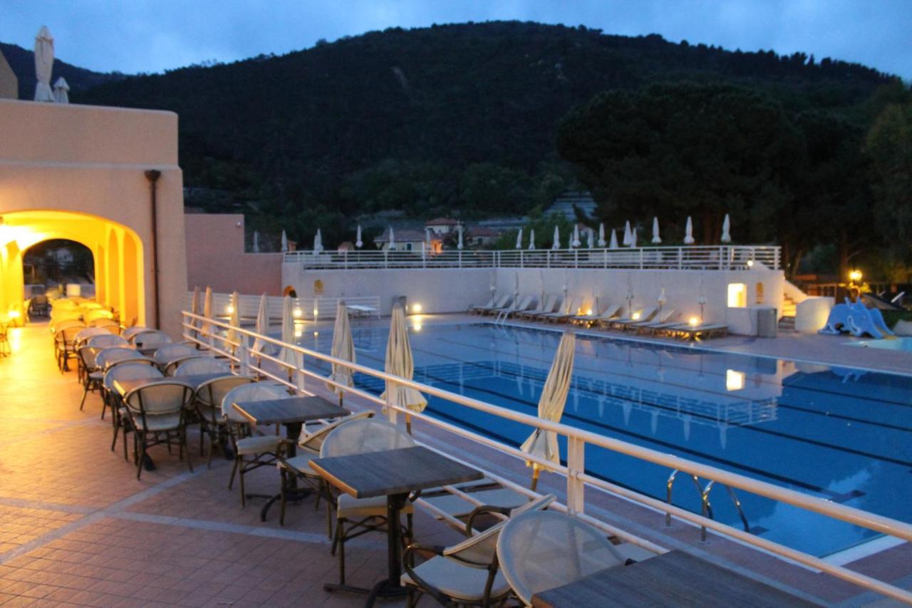 Il Villaggio Di Giuele Finale Ligure Exterior photo